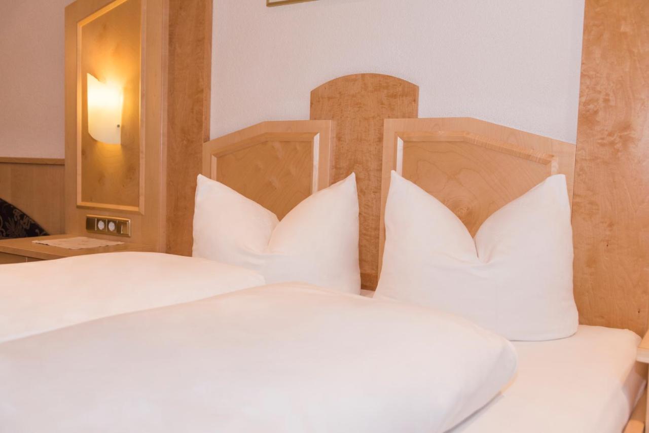 אישגל Alphotel Garni Salner מראה חיצוני תמונה