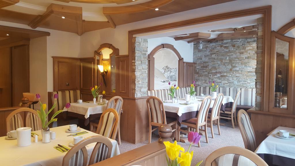 אישגל Alphotel Garni Salner מראה חיצוני תמונה