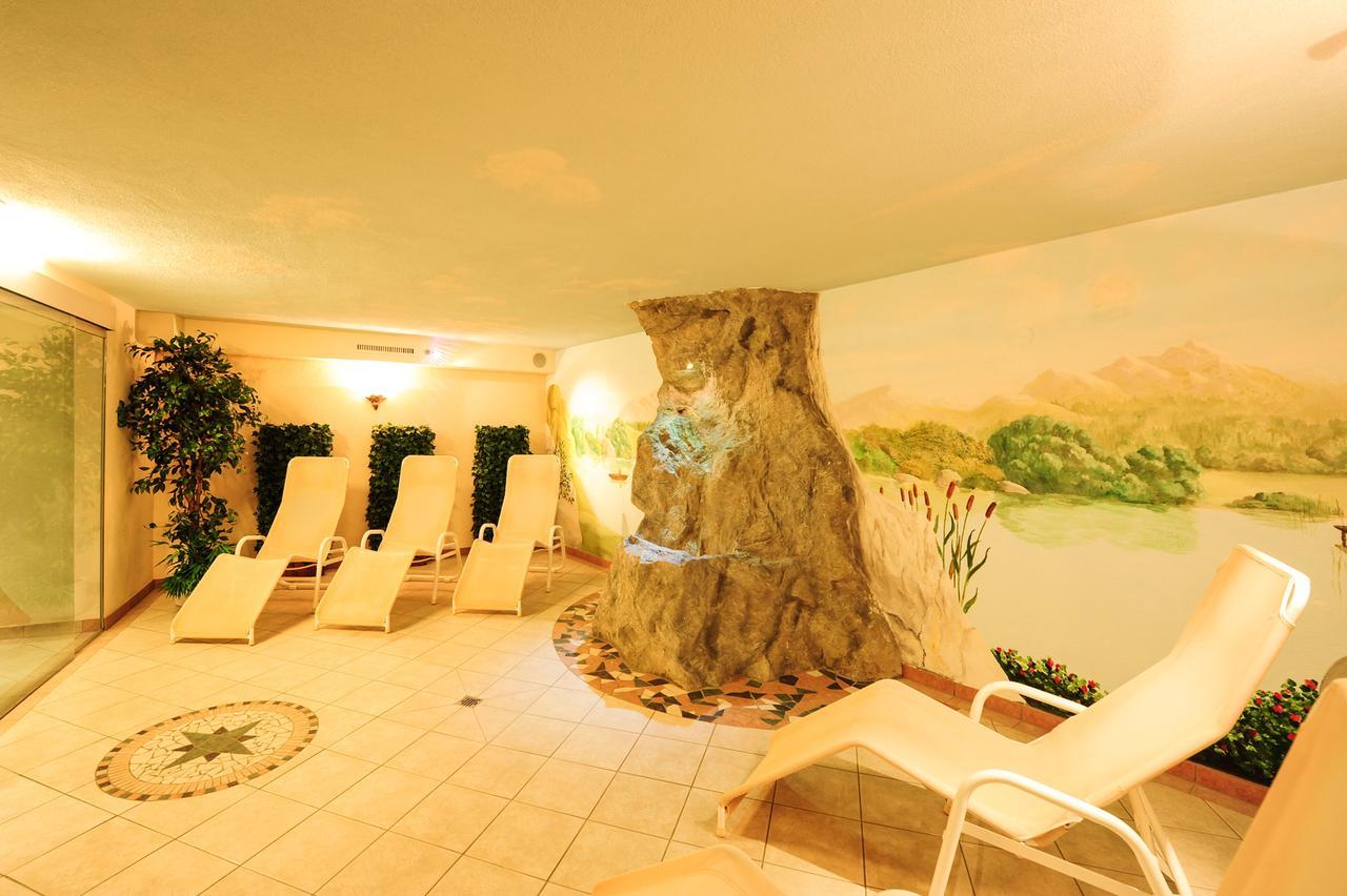אישגל Alphotel Garni Salner מראה חיצוני תמונה